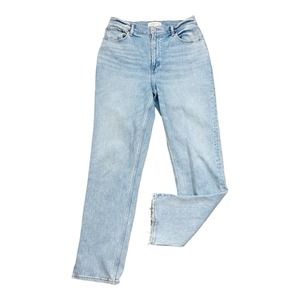 Abercrombie Curve Love 90s Ultra High Rise Straight Jean Light Wash Size 31 Long